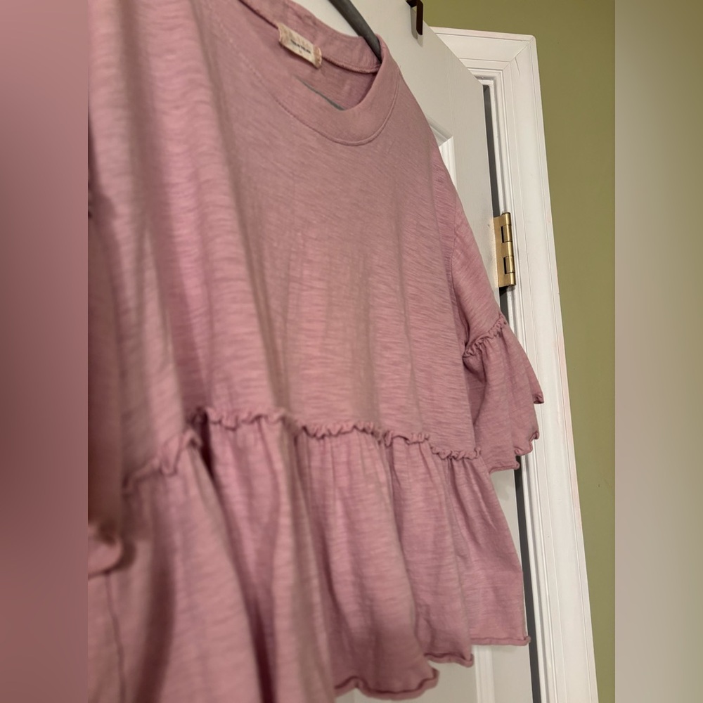 Altar’d State Peplum Style Pink Ruffle Lightweight Top Size M EUC - Picture 3 of 9
